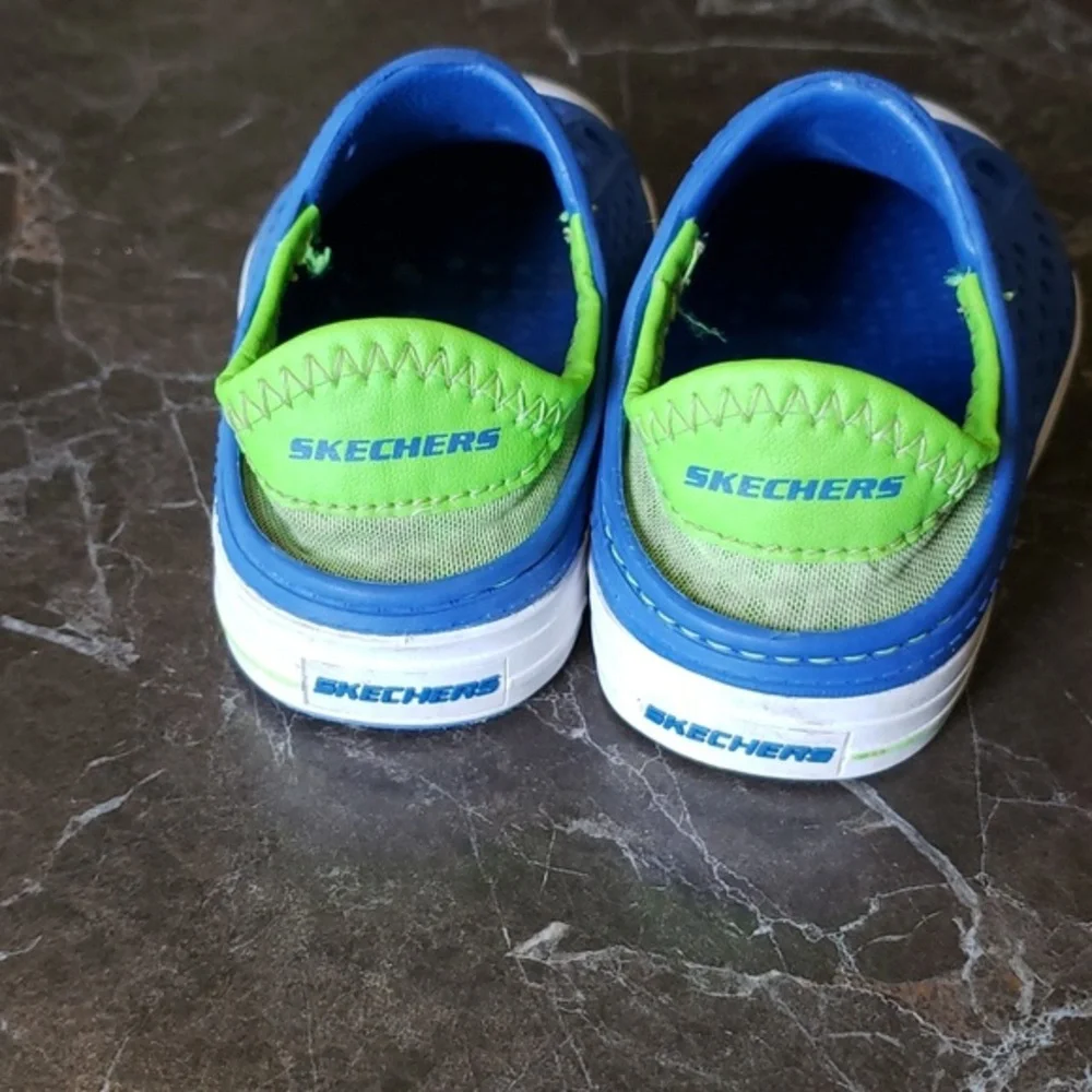 Skechers gently worn